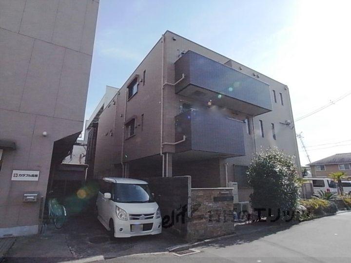 ＭａｈａＬｏｈａ 3階建