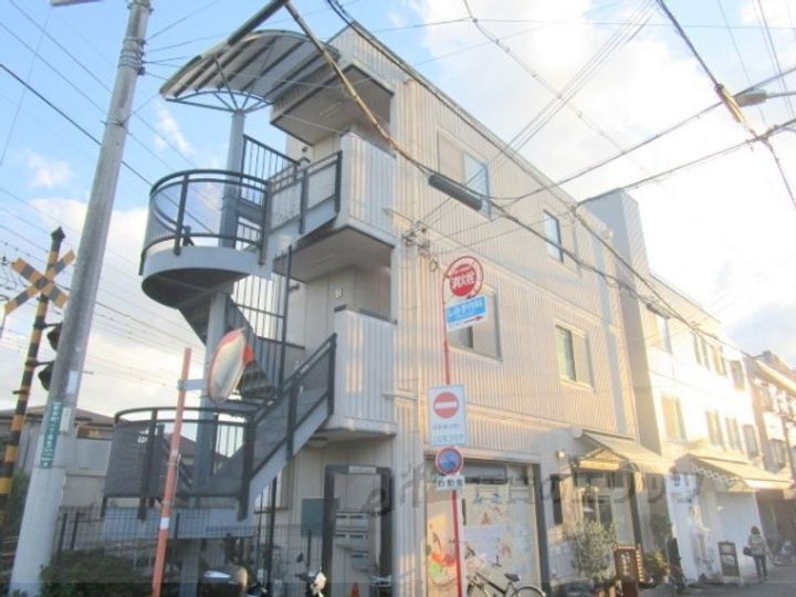 杉江ビル 3階建