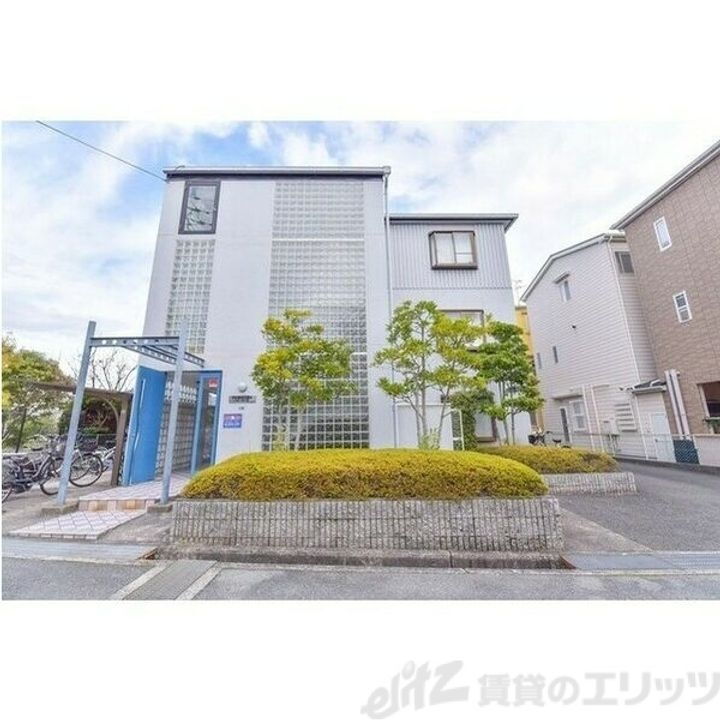 プライムアーク 3階建