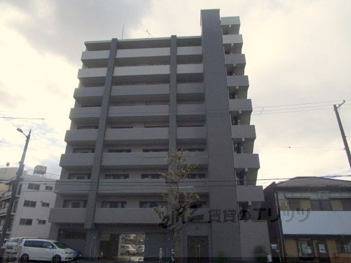 ＯＲＡＣＩＯＮ吹田 9階建