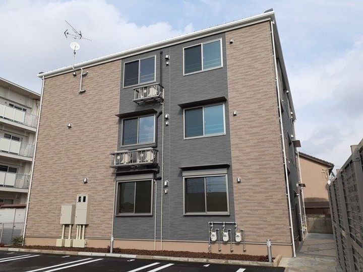 大阪府茨木市沢良宜浜１丁目１２－６ 賃貸アパート