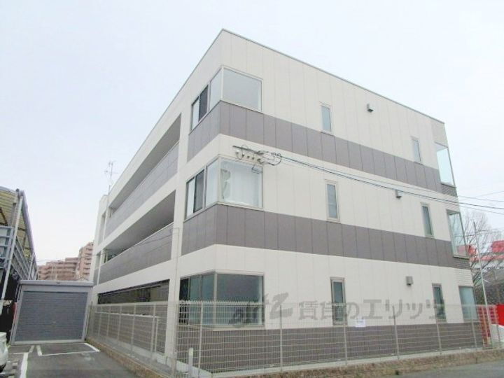 大阪府吹田市山田南３８－１５ 賃貸アパート