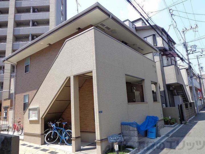 エントフェ 2階建