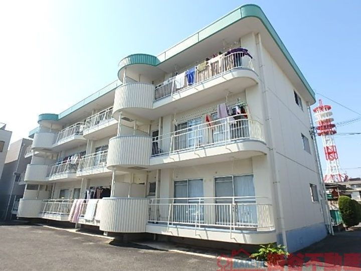 中沢マンション 3階建