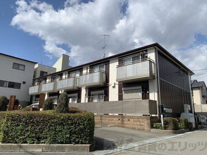 ノイエスグート 2階建
