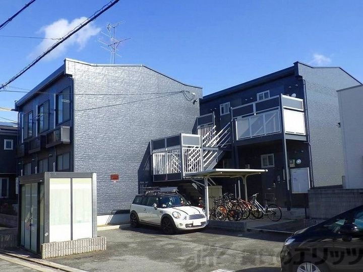 レオパレス呑山 2階建