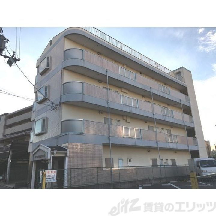 ピコハイツあじいち 4階建