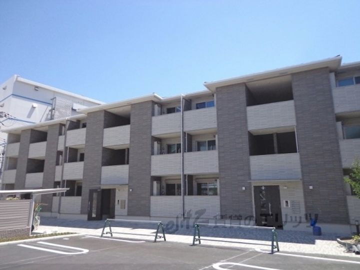ノースフライト 3階建