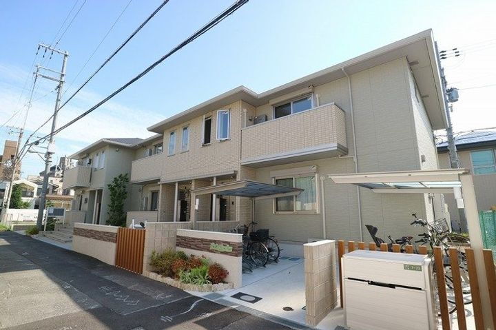 ヴァンベール　ｕ 2階建