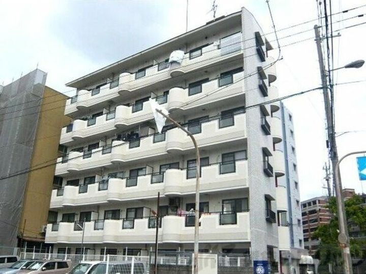 メゾンササキＩＩ 6階建