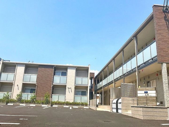 クレイノ大桐 2階建