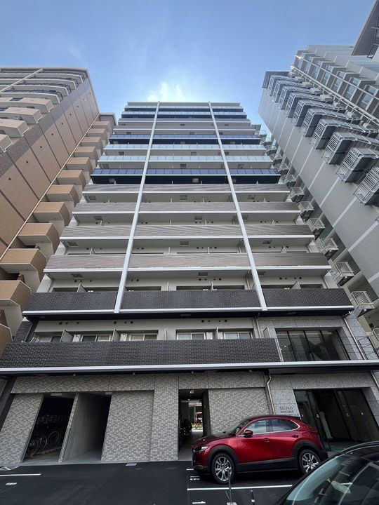 エスリード新大阪ザ・プレミアＥＡＳＴ 15階建
