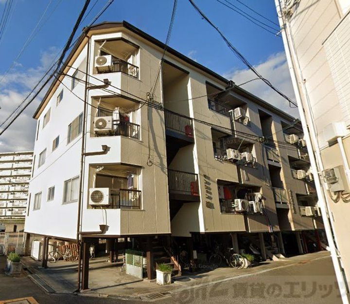 マンション・カエデ 3階建