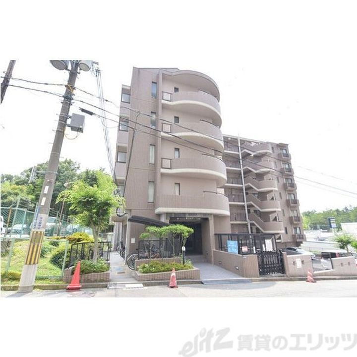 山田マンションビューテラス 6階建