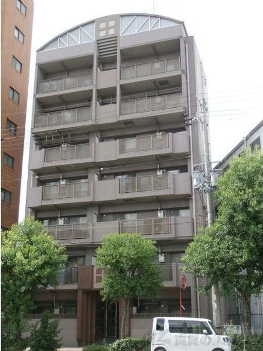 サンフェスタ 7階建