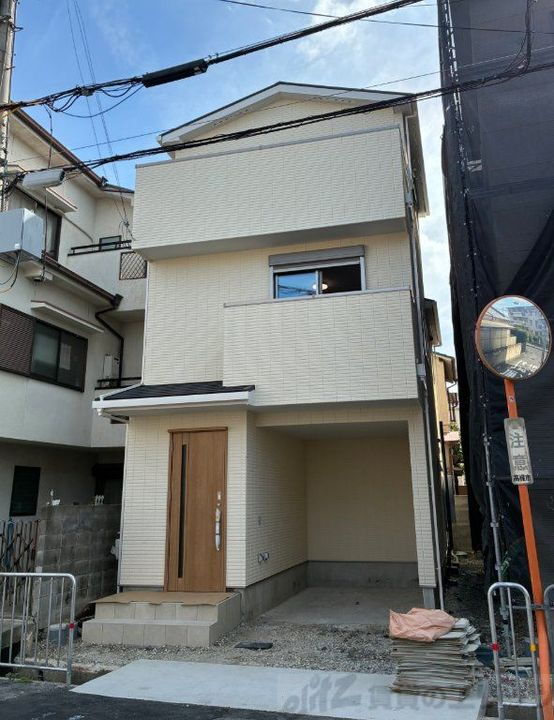 大阪府高槻市津之江町３丁目４７－１５ 賃貸一戸建て