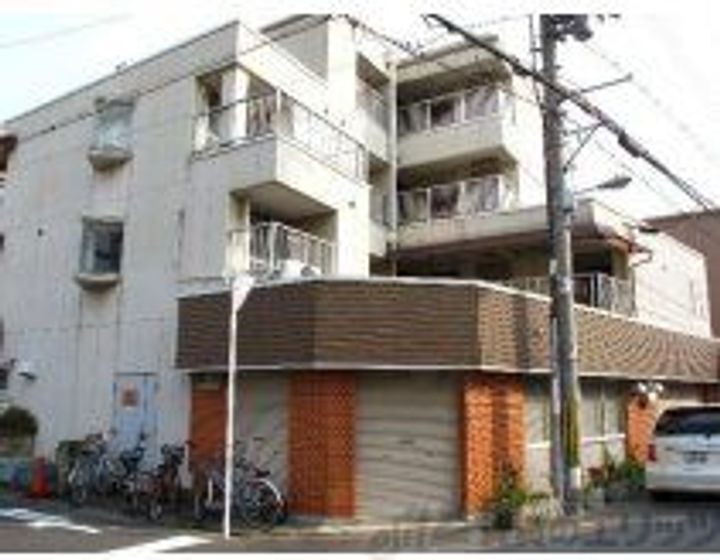 コーポはる 4階建
