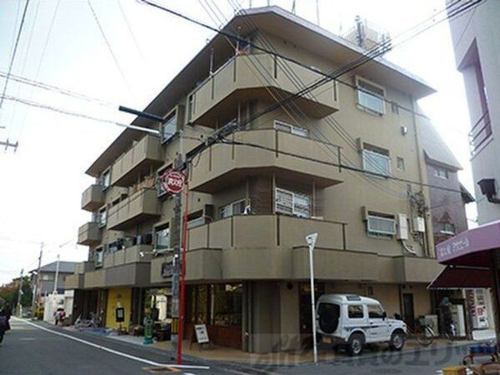 ハイツ弥生