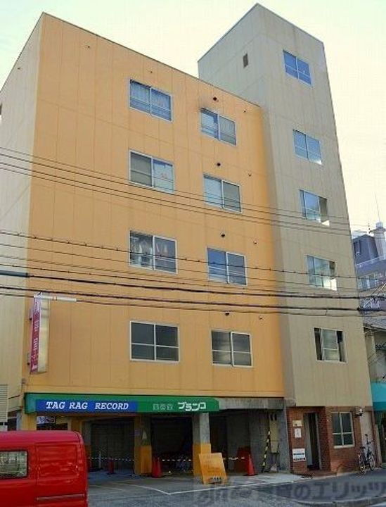 大阪府大阪市北区中津３丁目６－１０ 賃貸マンション