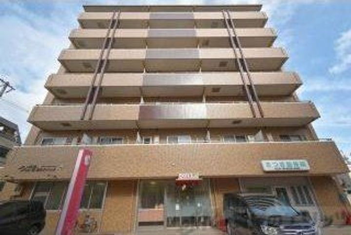 マリンズ淡路 7階建