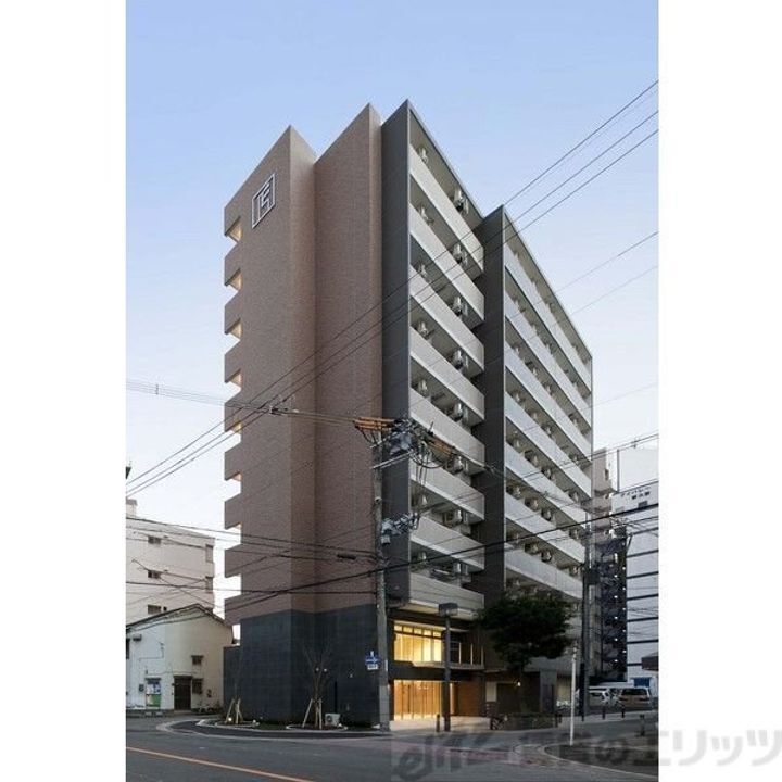 エステムコート新大阪ＶＩＩＩレヴォリス 10階建