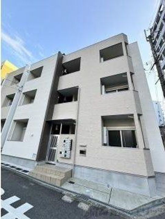 ＳＦＩＤＡ新大阪 3階建
