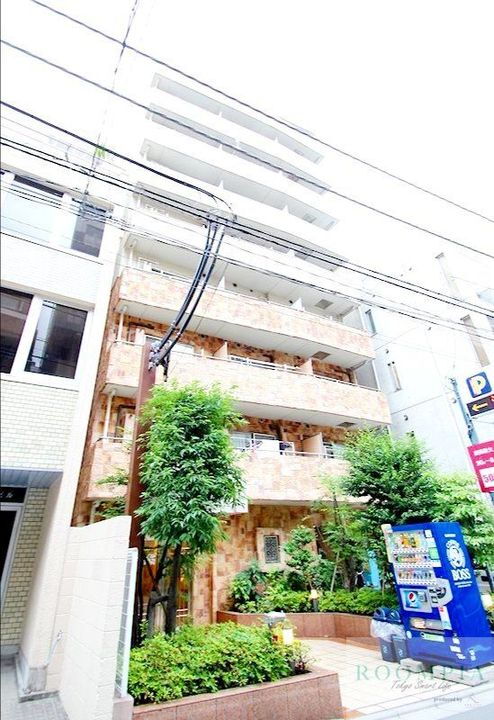 メインステージ四ツ谷 9階建