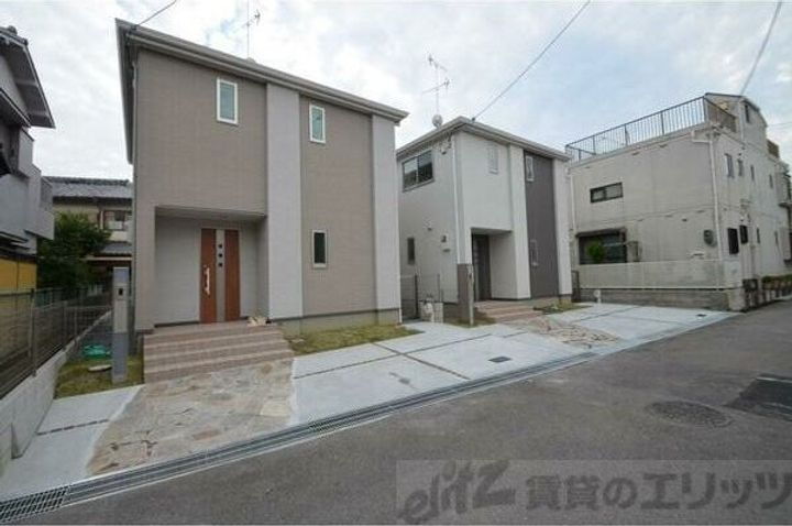 高槻・奥天神町１丁目戸建 2階建