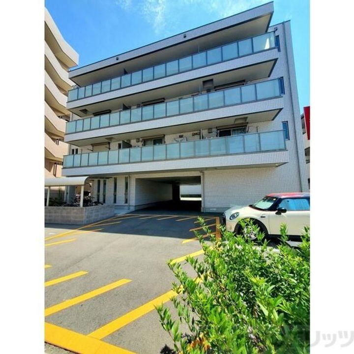 大阪府摂津市東一津屋１５－１２ 賃貸マンション