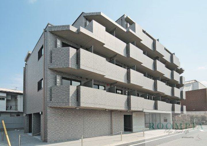 ルーブル練馬 5階建