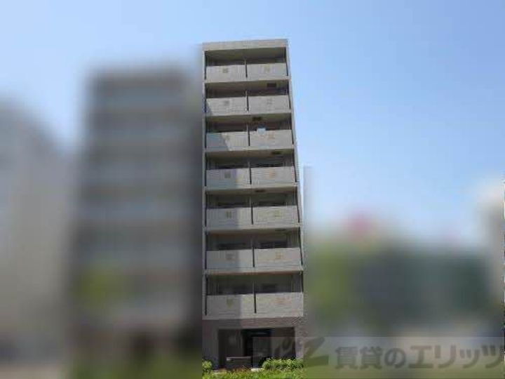 パダム新大阪 8階建