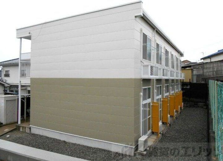 レオパレスアドバンス 2階建