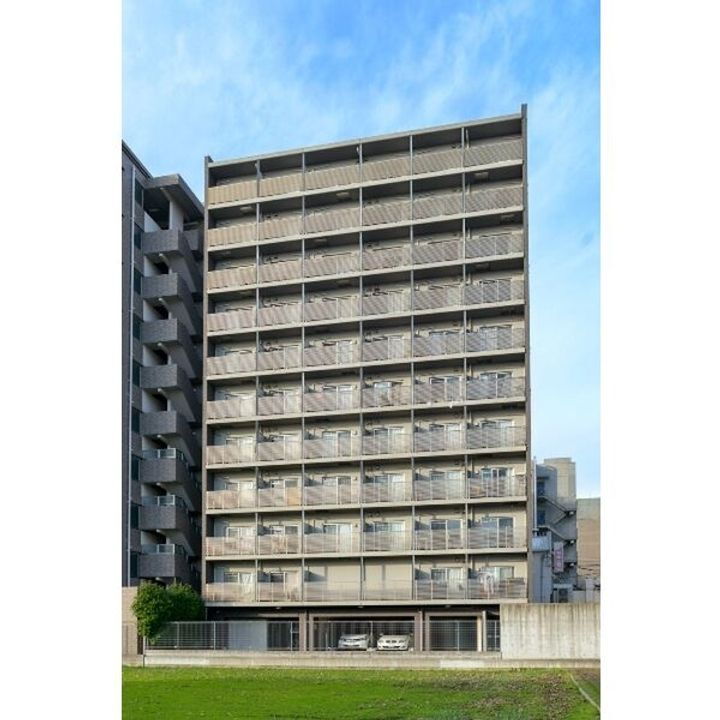 ドゥーエ江坂ＩＩ 11階建