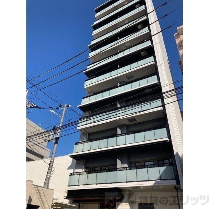 ソルレヴェンテ江坂広芝町 12階建