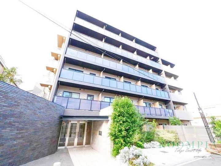 ハーモニーレジデンス高田馬場 6階建