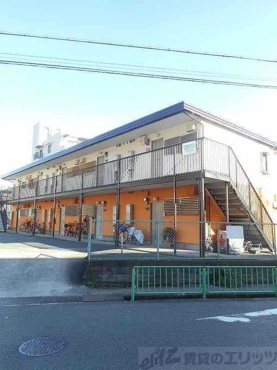 矢頭ハイツＢ棟 2階建