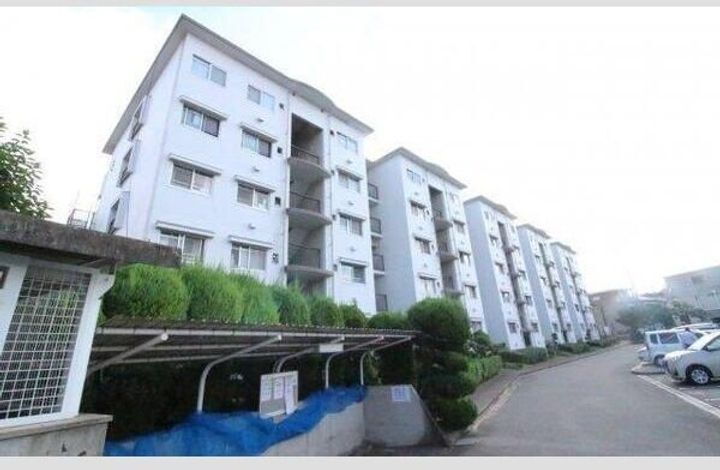 上穂積住宅１棟 5階建