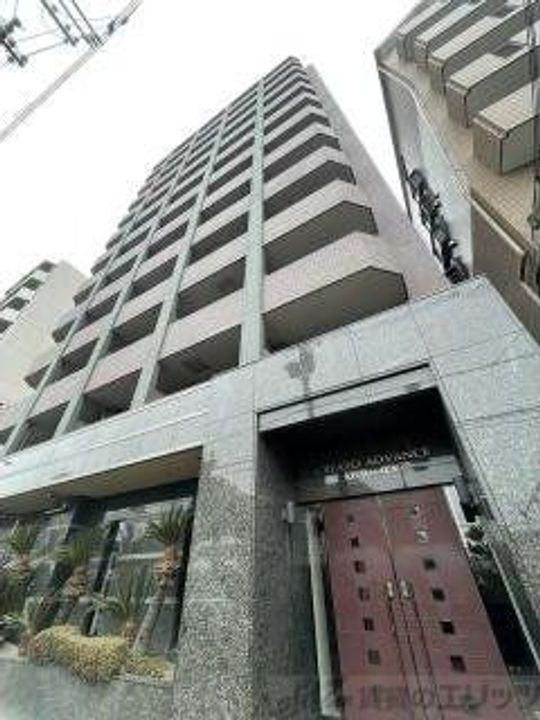 クレアートアドバンス北大阪 12階建
