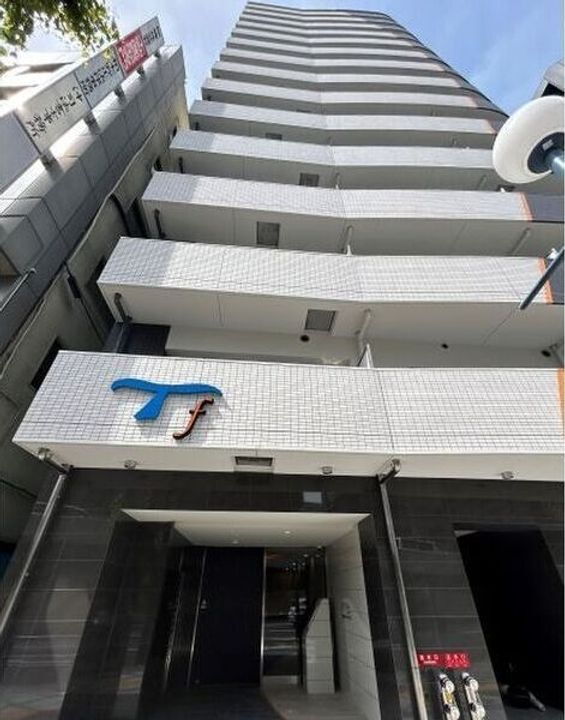 大阪府大阪市北区西天満６丁目８－１ 賃貸マンション