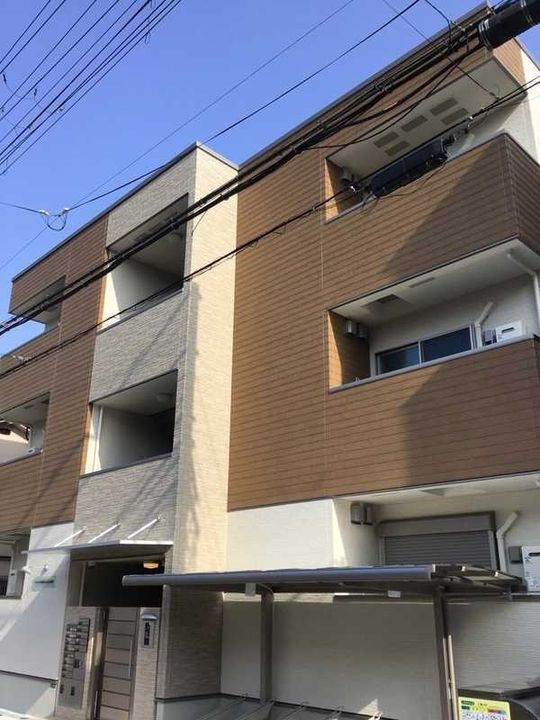 フジパレス吹田中の島公園Ⅰ番館 3階建