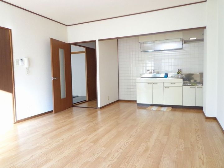 居間
