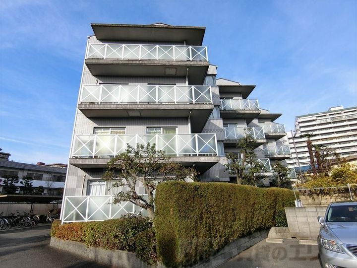 グレイスマンション 4階建