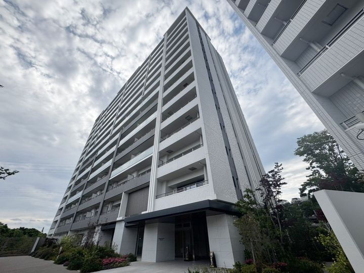 茨木ＩＣＯＣＩＴＹＷｅｓｔＣｏｕｒｔ 14階建