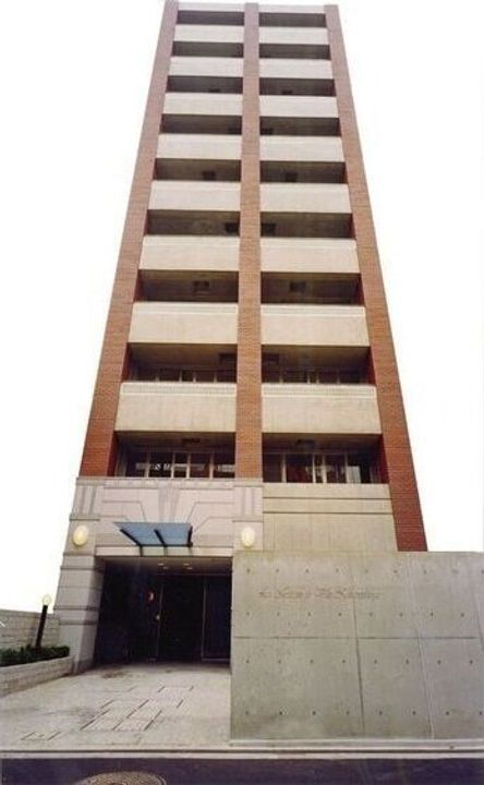 大阪府大阪市北区中之島３丁目５－１９ 賃貸マンション