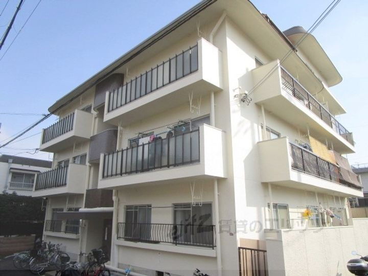 大宅マンション 4階建