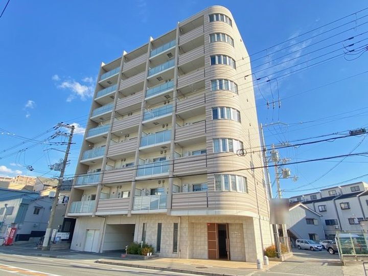 大阪府大阪市北区大淀中５丁目１２－３１ 賃貸マンション