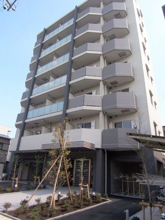 ＡＲＴＥＳＳＩＭＯ　ＭＯＮＤＯ 8階建