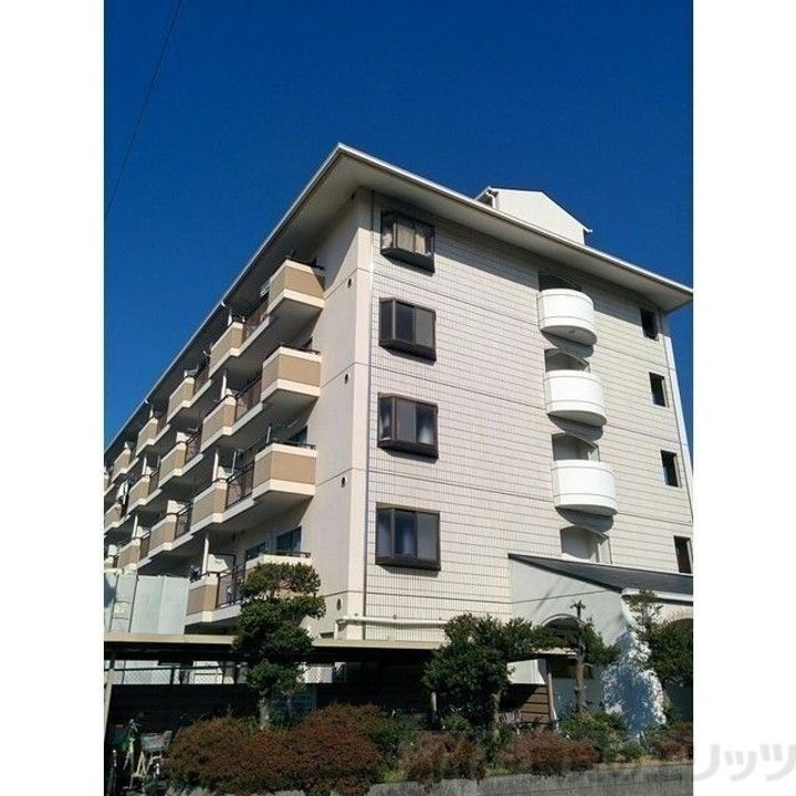 シャトーモンシェール 5階建