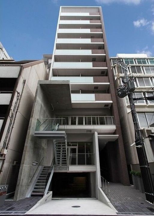 大阪府大阪市北区西天満４丁目１２－３ 賃貸マンション