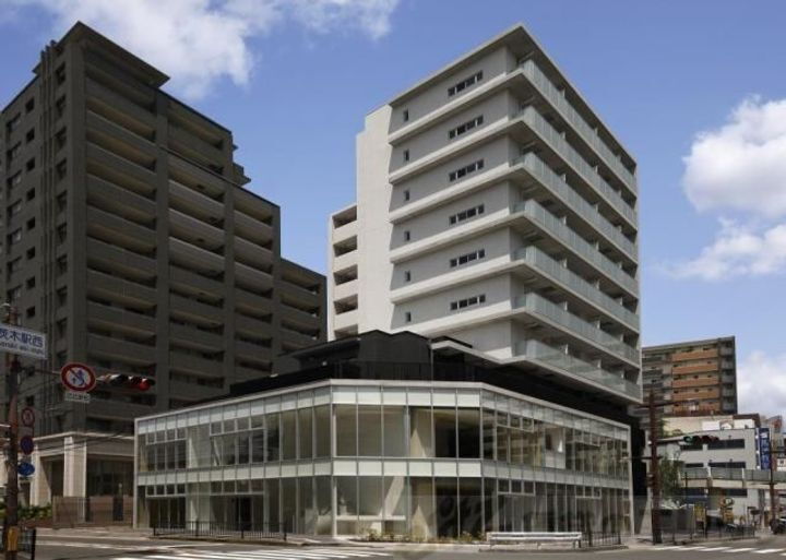 グラン長久茨木 10階建